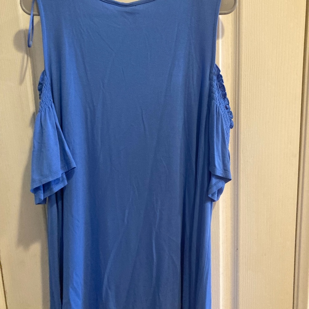 NWT BLUE RUFFLE OFF SHOULDER TOP - XL - Picture 2 of 5